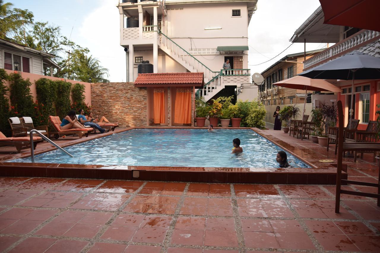 Windjammer International Cuisine & Comfort Inn Georgetown Kültér fotó