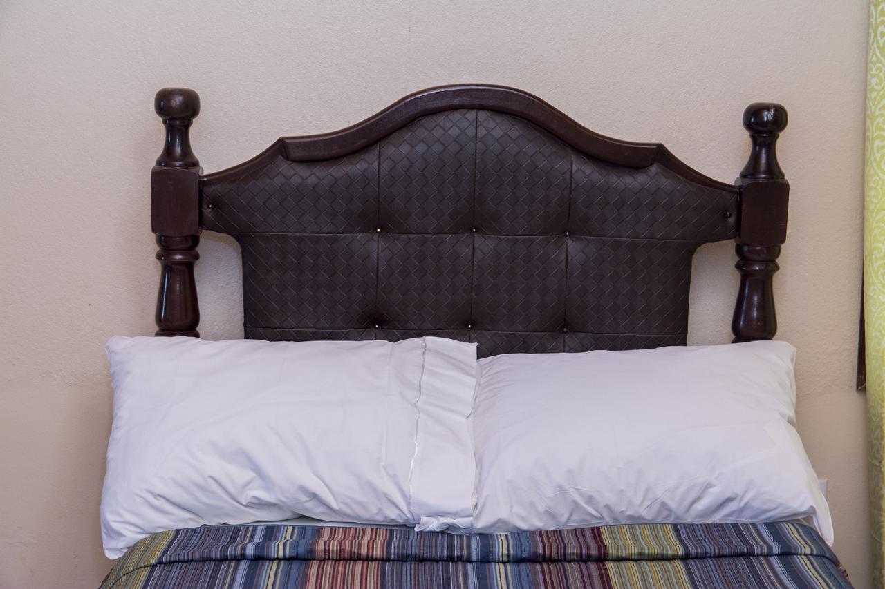 Windjammer International Cuisine & Comfort Inn Georgetown Kültér fotó