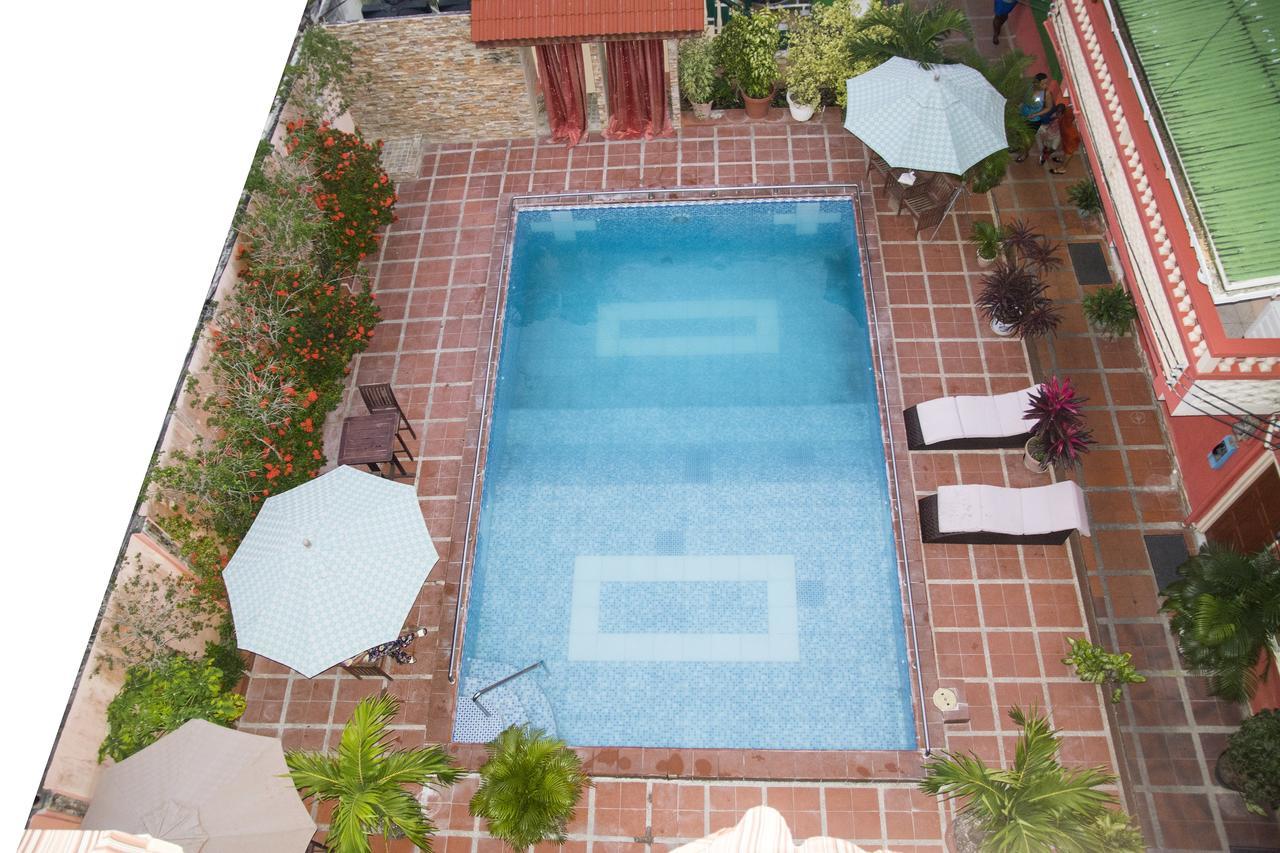 Windjammer International Cuisine & Comfort Inn Georgetown Kültér fotó