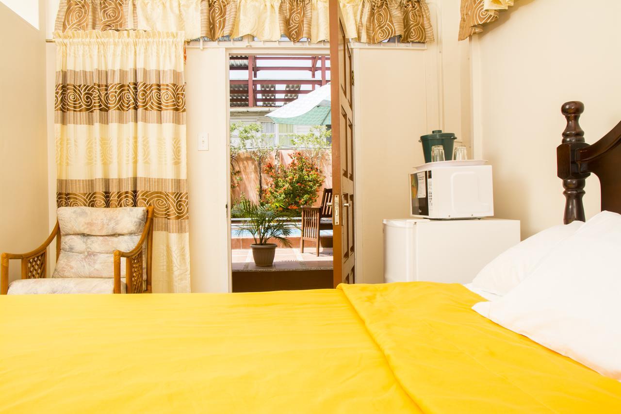 Windjammer International Cuisine & Comfort Inn Georgetown Kültér fotó