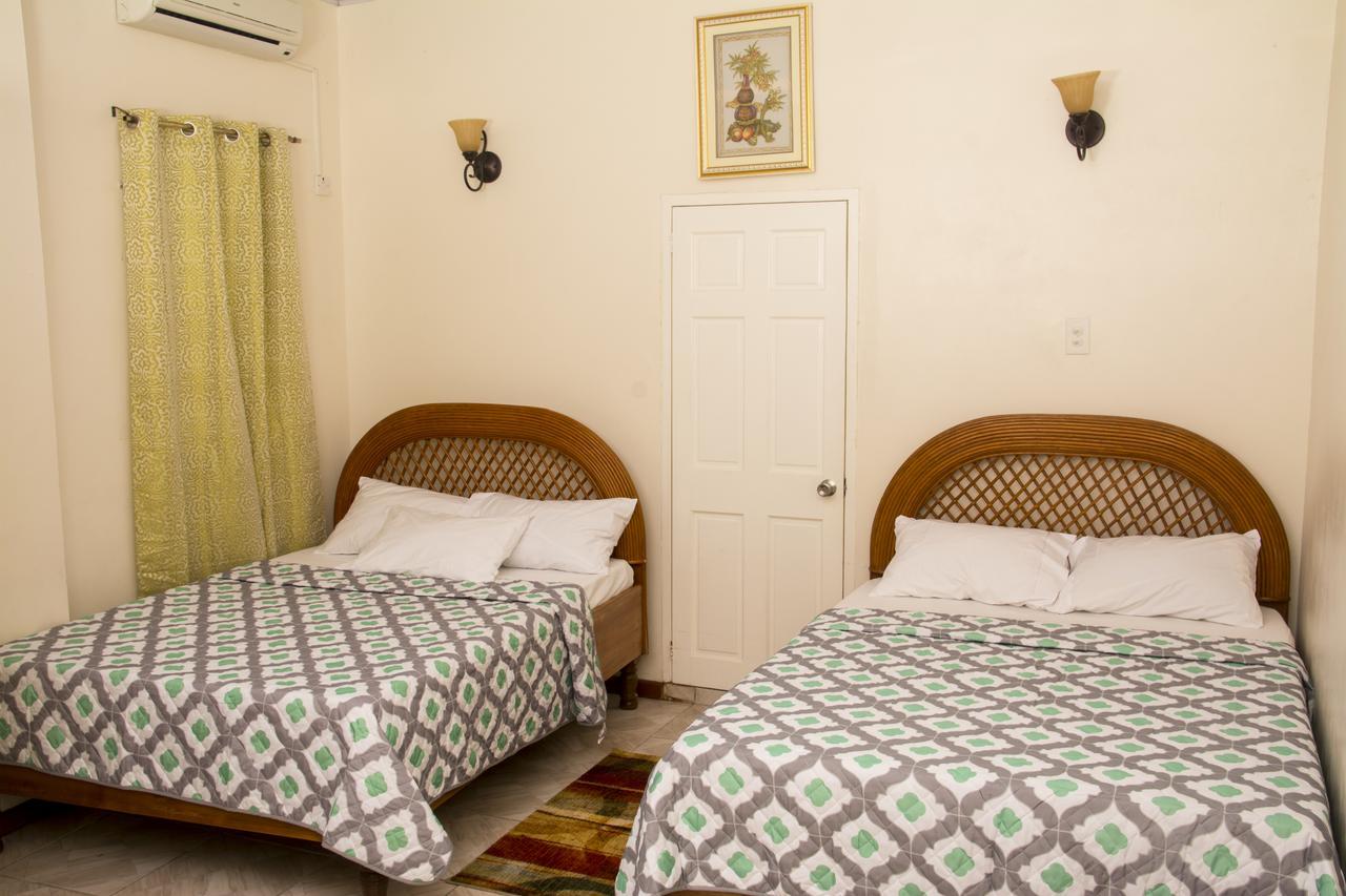 Windjammer International Cuisine & Comfort Inn Georgetown Kültér fotó