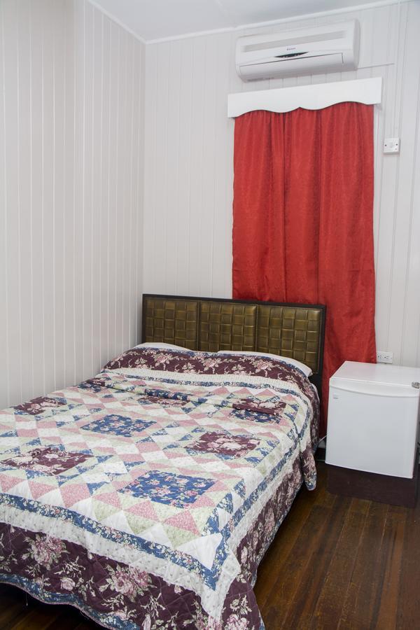 Windjammer International Cuisine & Comfort Inn Georgetown Szoba fotó